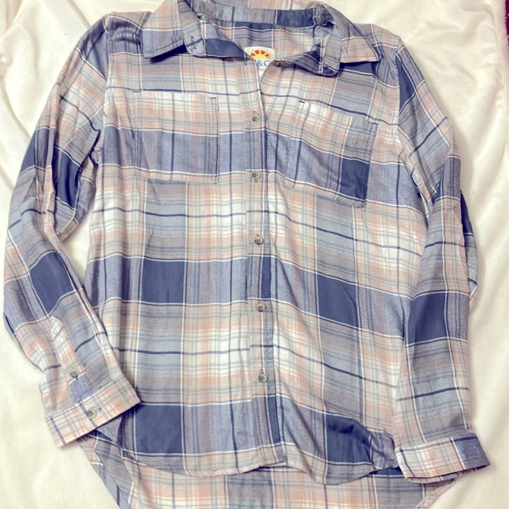 NWT C&C California Plaid Button Down Hi/lo Flannel Shirt - Blue and Pink Medium